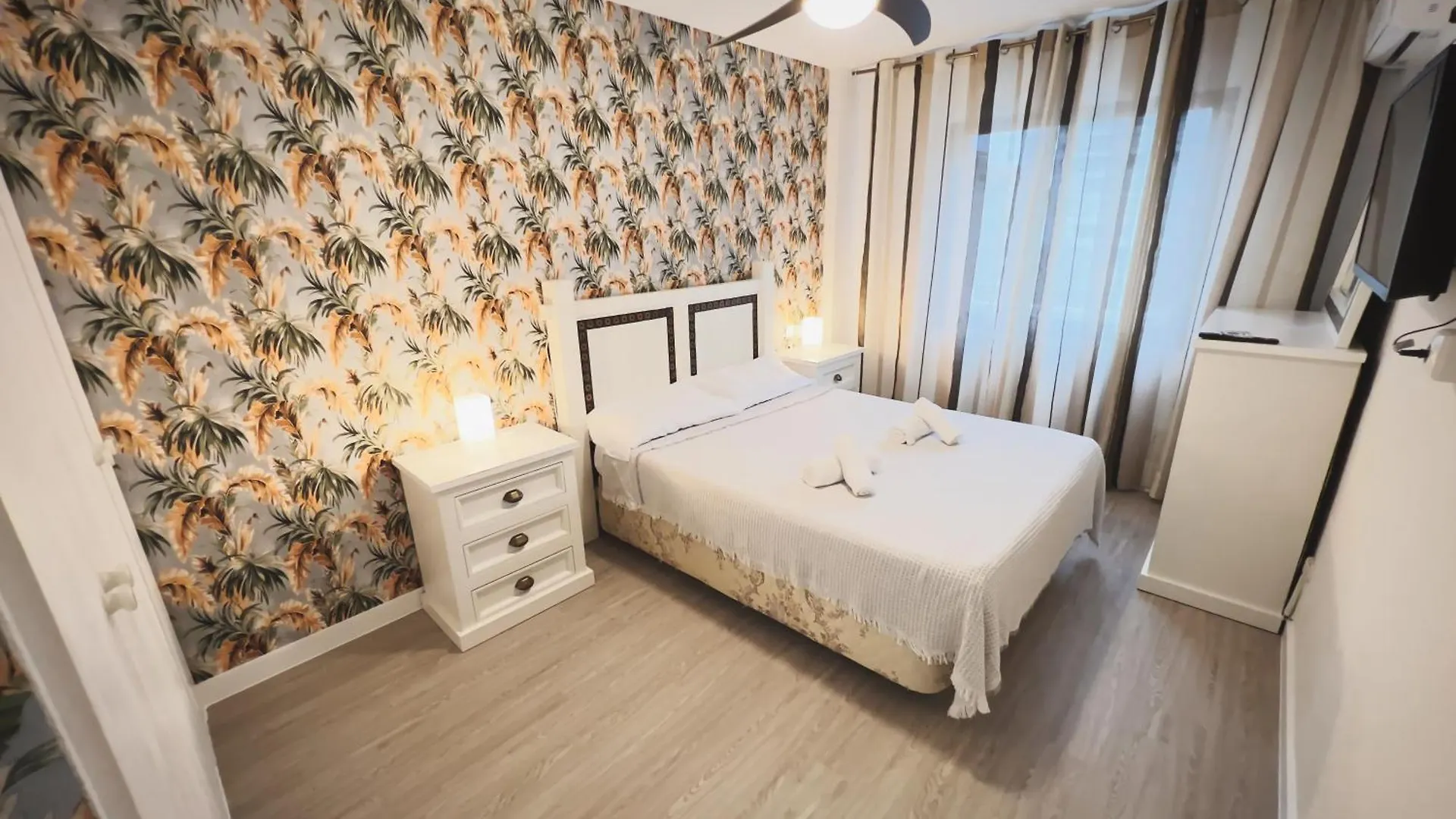 Mrv Torremolinos Centro Piscina Y Parking Apartment