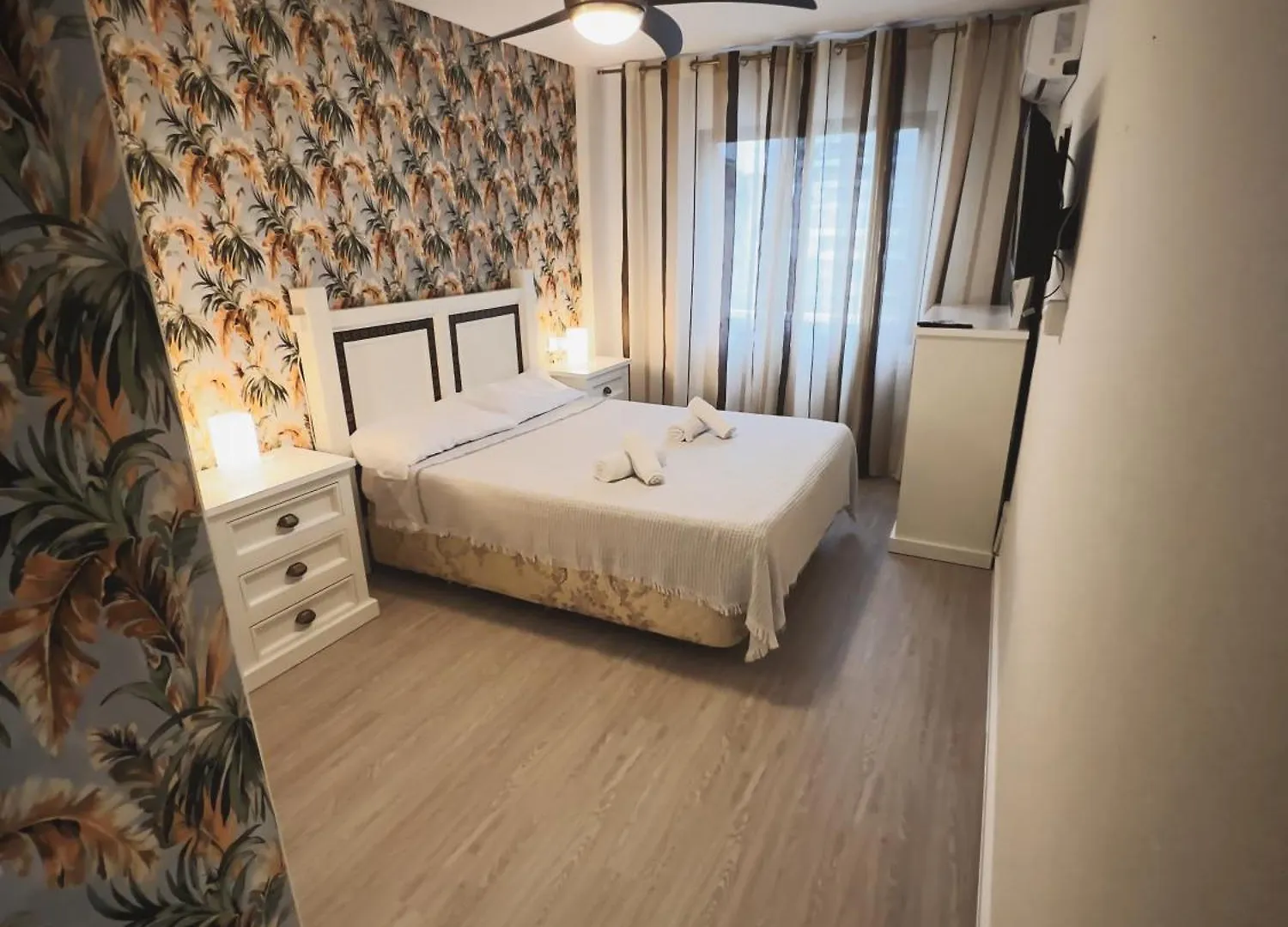 Mrv Torremolinos Centro Piscina Y Parking Apartman